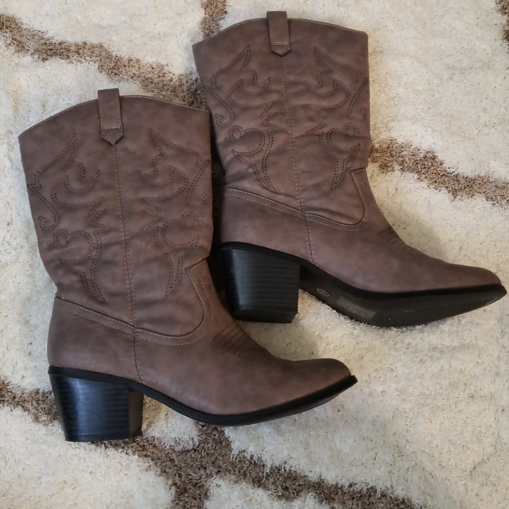 Boots